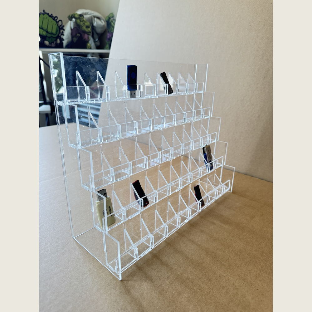 50li-pleksi-flas-bellek-standi-02